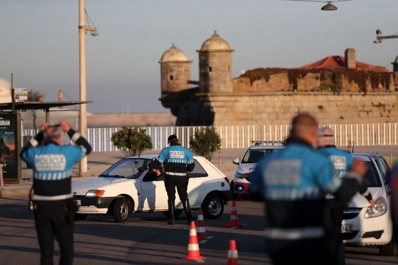 Portekiz’de yarından itibaren gece sokağa çıkma yasağı uygulanacak
