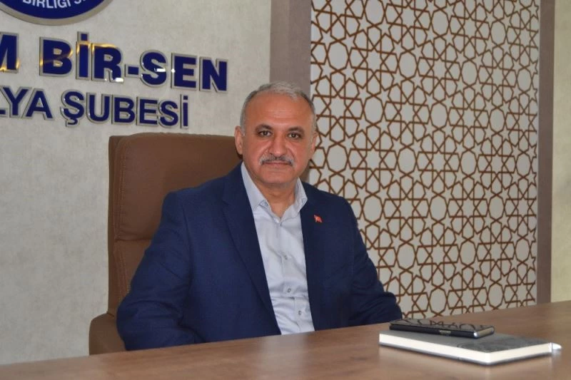 Eğitim Bir Sen Bakanlığa taleplerini iletti
