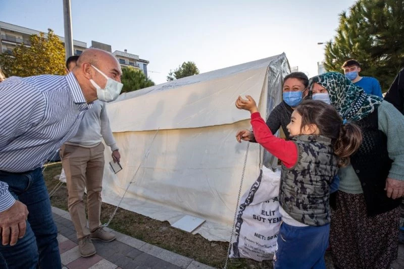 Başkan Tunç Soyer’den depremzedelere: 