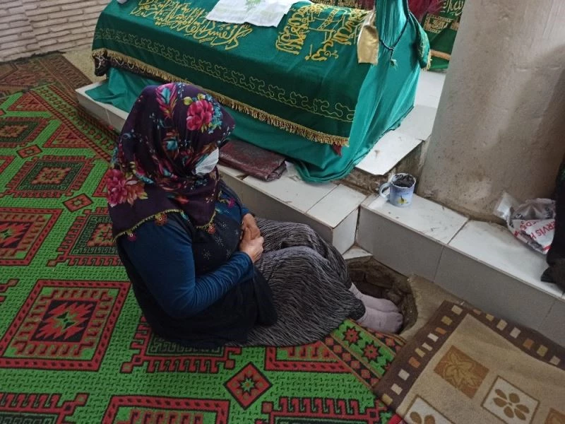 Malik Bin Şebib türbesine ziyaretçi akını
