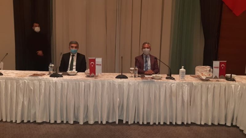 TÜRSAB Başkanı Bağlıkaya, Mardin Seyahat Acentaları temsilcileriyle toplantı gerçekleştirdi
