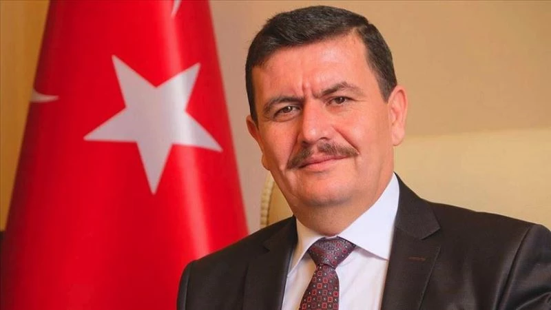 Burdur’da pazar yerinde bulunan vatandaş sayısı içeride her 5 metrede 1 kişi olacak şekilde planlanacak.
