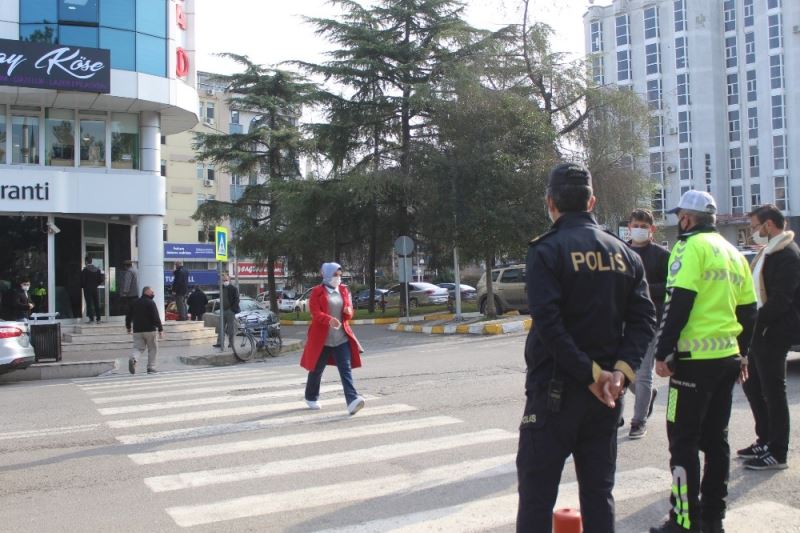 ‘Geçit varsa yol yayanın’
