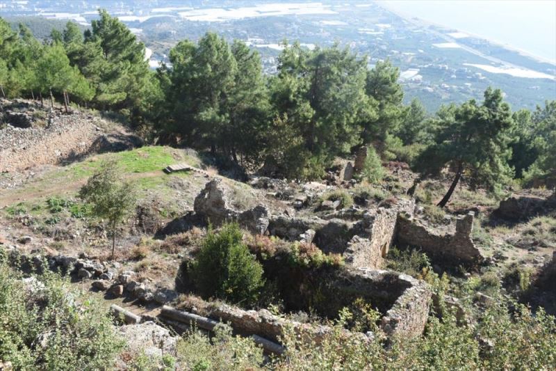 Syedra Antik Kenti ziyaretçilerini tarihi yolculuğa çıkarıyor