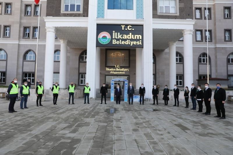 Başkan Demirtaş: “Zor durumda olan herkesin yardımına koşacağız”
