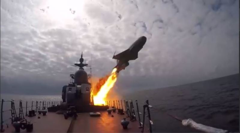 Rusya’dan, Baltık ve Beyaz Deniz’de seyir füzeleri ile tatbikat
