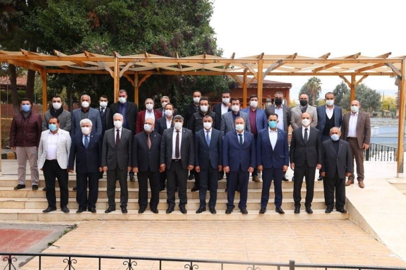 Kilis’te il başkanları birlik beraberlik için toplandı.
