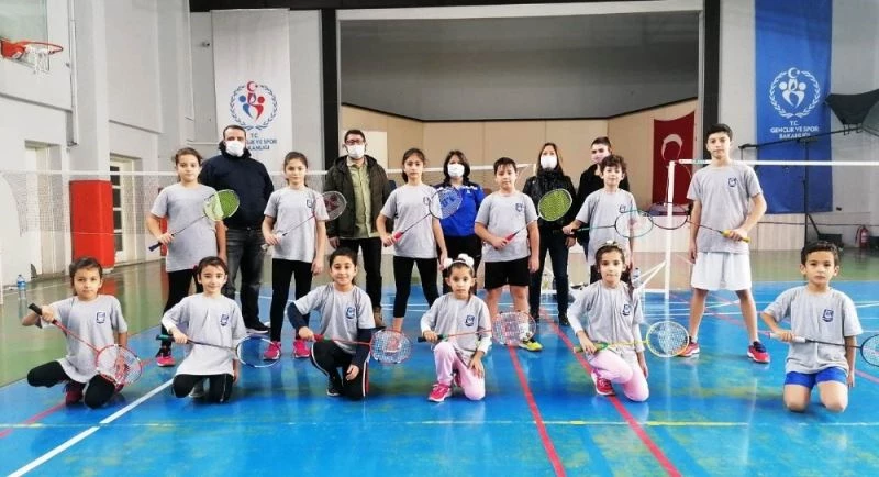 Yunusemre Belediyespor Başkanı Alkan’dan ferdi branşlara ziyaret
