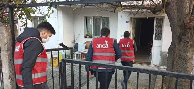 İhtiyaç sahiplere yardımlarına koştular
