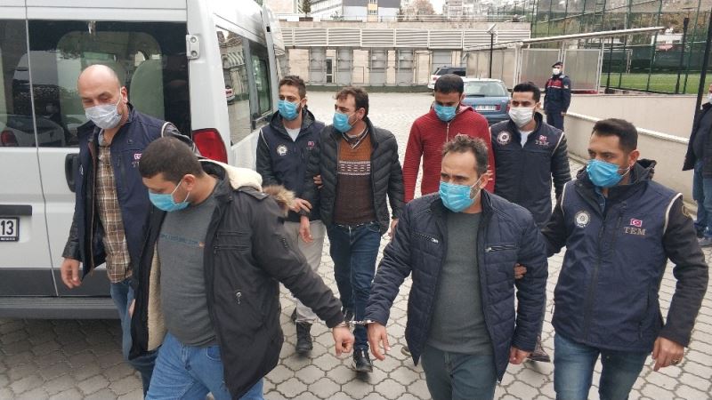 DEAŞ’tan gözaltına alınan yabancı uyruklu 4 kişiye ek gözaltı
