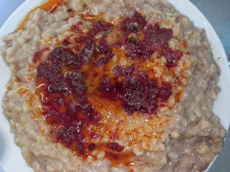 Çömlekte pişirilen ’Şuhut Keşkeği’ lezzeti ile damak çatlatıyor
