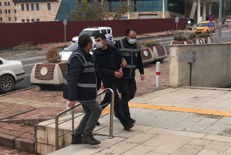 Elazığ’da Kanal 23 TV’ye silahlı saldırı olayında 2 şüpheli tutuklandı
