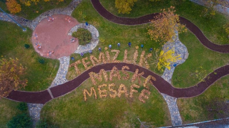 Sonbahardan dünyaya mesaj “Temizlik-Maske-Mesafe”
