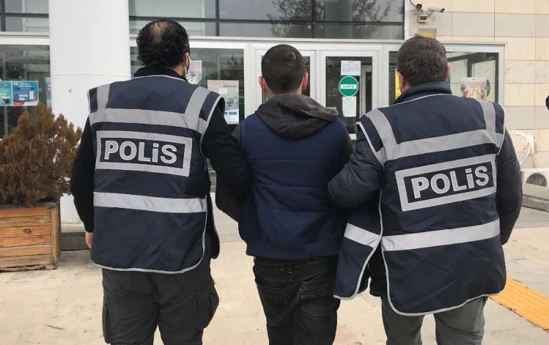 Medya genel müdürünün aracını kurşunlayan 2 şüpheli yakalandı
