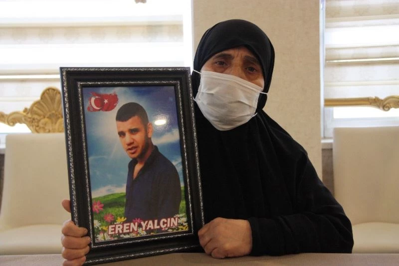 Diyarbakır anneleri kısıtlamaya rağmen eylemlerini sürdürüyor
