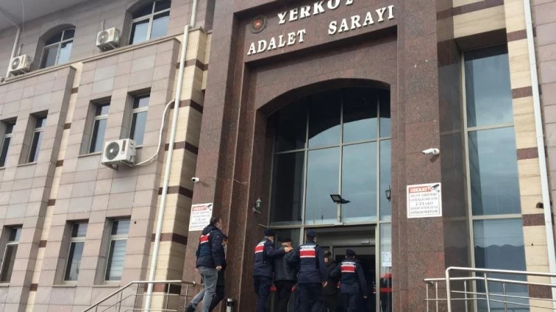 8 yıllık cinayet çözüldü, yeğen amcasına; “Değdi mi para için” diye bağırdı
