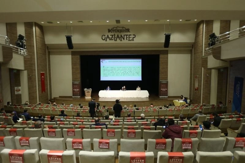 Düzbağ ve Gaziray projeleri büyükşehir meclis üyelerinden takdir topladı
