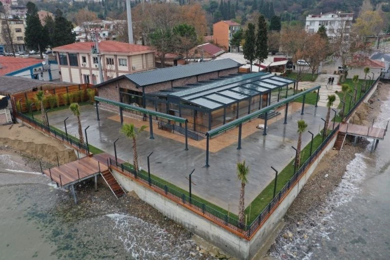 Darıca sahilindeki restoranda imalatlar tamamlandı
