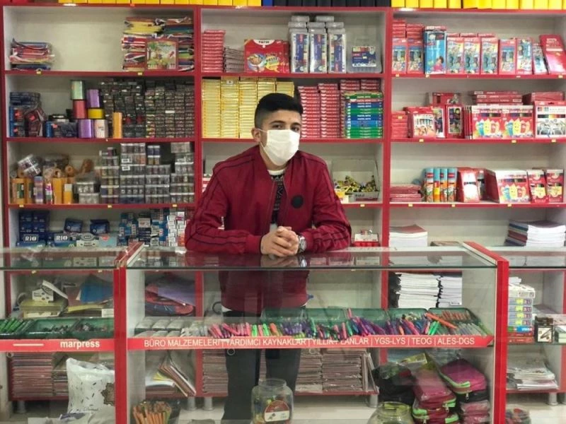Pandemiden etkilenen kırtasiye esnafı: 