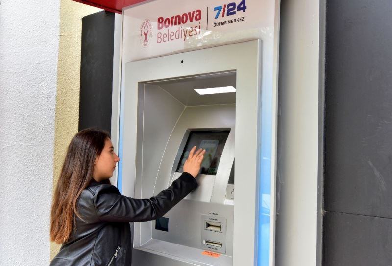 Bornova’da vatandaşlara vergi ödeme kolaylığı
