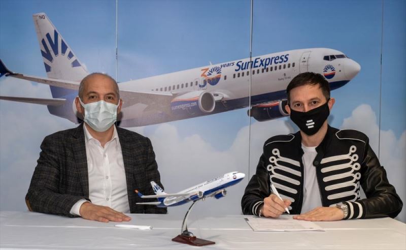 SunExpress, DJ Burak Yeter