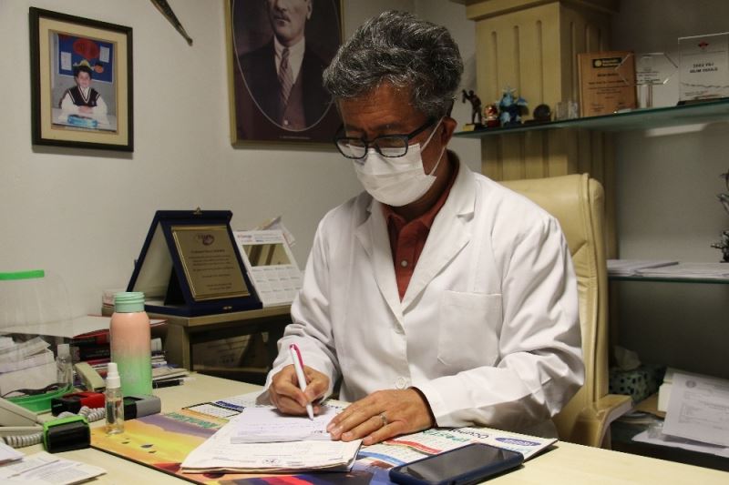 (Özel) Aşı gönüllüsü Prof. Dr. Demirer: “Kendi antikoruma baktırdım, oldukça yüksek çıktı”
