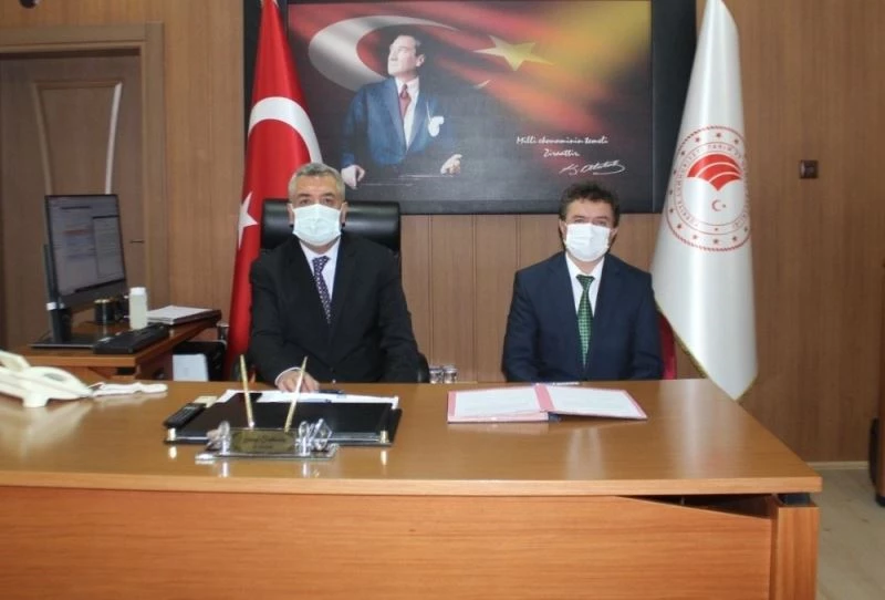 Başyayla ilçesine modern Yörük pazarı
