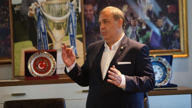 Bursaspor Başkanı Erkan Kamat: “Destekler büyük önem arz ediyor”

