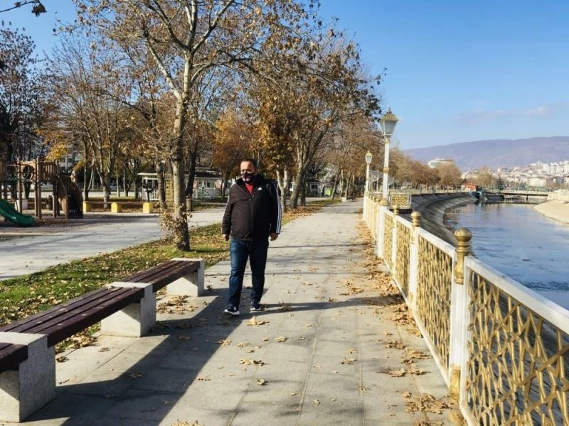 Kış güneşinin tadını çıkardılar
