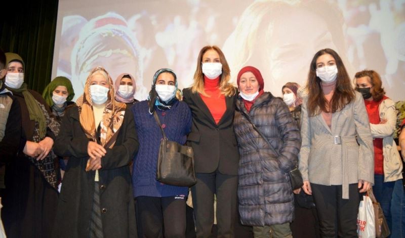 CHP Kadın Kolları Bayburt ve ilçelerinde örgütlendi
