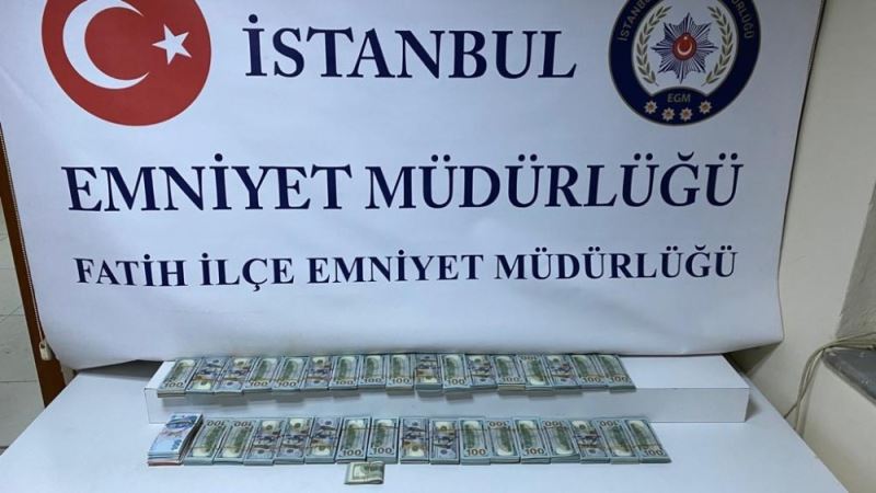 Döviz bürosundan 1 milyon dolar çaldılar
