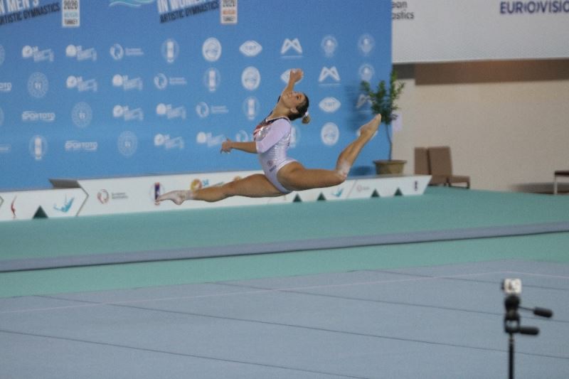 Avrupa Kadınlar Artistik Cimnastik Şampiyonası’nda büyüklerde şampiyon Ukrayna
