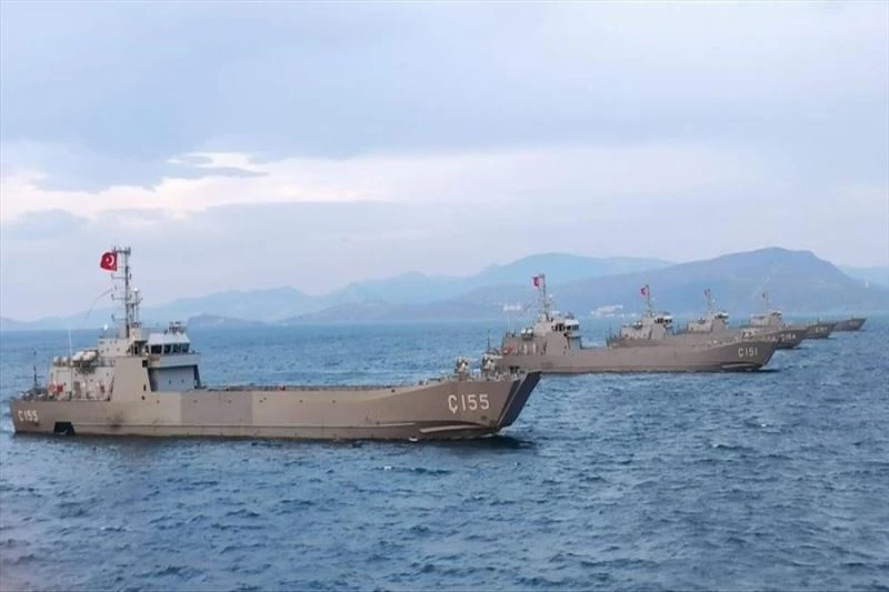 İzmir Körfezi’nde Amfibi Hazırlık Eğitimleri icra edildi
