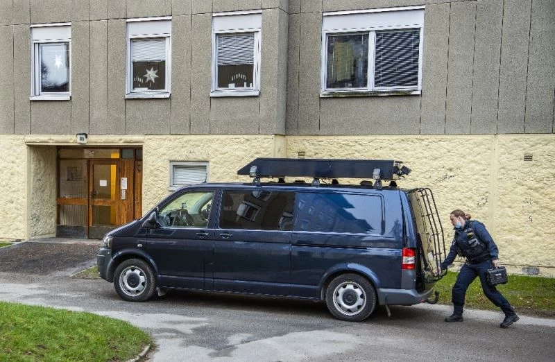 İsveç’te bir kadın yıllardır oğlunu evde esir tuttuğu iddiasıyla gözaltına alındı
