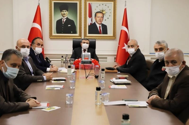 Düzce’de hava kirliliğinin nedenleri ve çözümleri masaya yatırıldı
