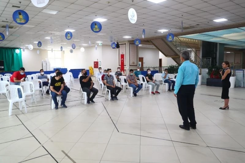 (Özel) İş görüşmelerinde şaşkınlık oluşturan manzara
