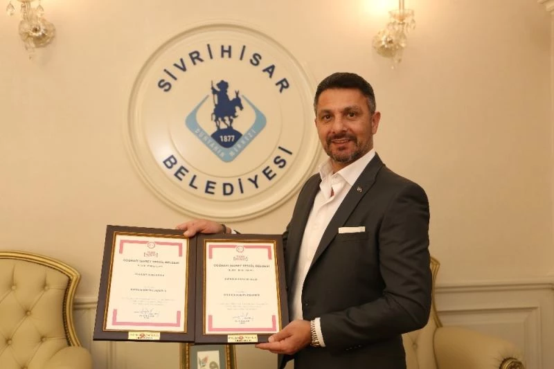 Sivrihisar dövme sucuğu ve höşmerim tatlısı tescillendi
