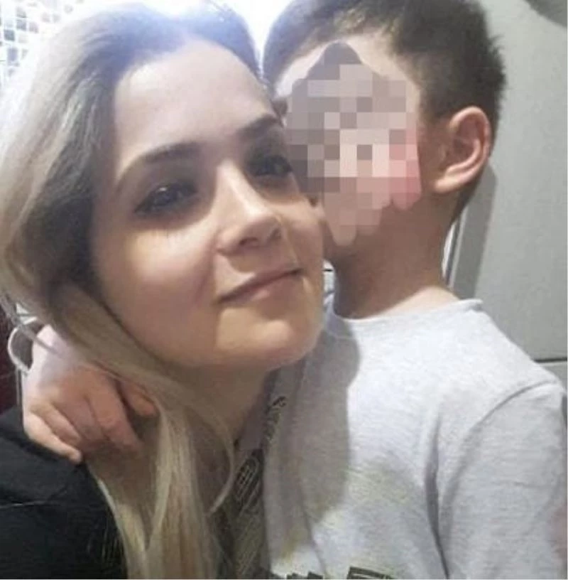 Cemile hemşire 5 yaşındaki evladına kavuştu
