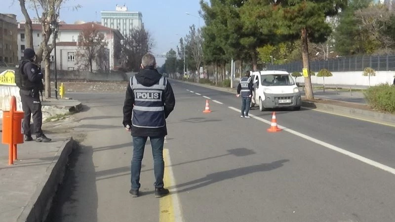 Sokağa çıkma kısıtlamasına uymayan 446 kişiye 444 bin 150 TL cezai işlem uygulandı
