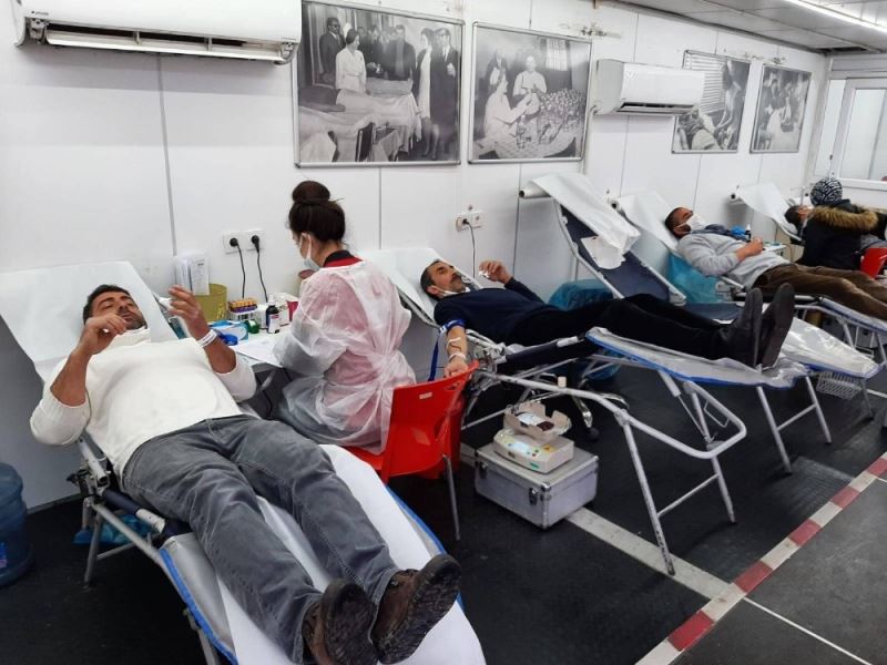 Türk Kızılayından Dicle’de kan bağışı kampanyası
