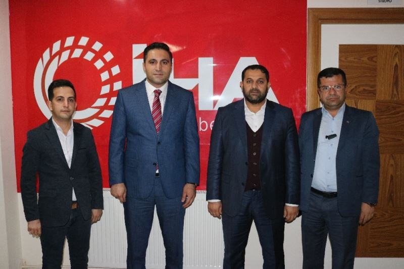 Öz Sağlık İş Sendikası Genel Başkan Yardımcısı Doğan, Diyarbakır’da üyelerle bir araya geldi
