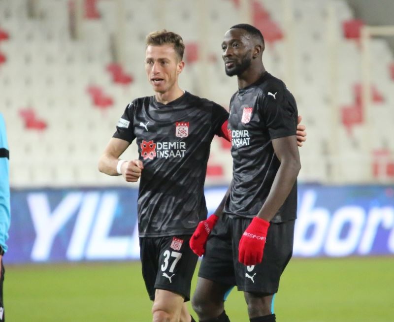 Hakan Arslan ve Yatabare gol sayısını 2’ye yükseltti
