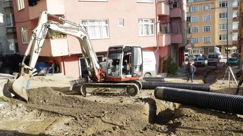 Altınordu Belediyesi, kısıtlama sürecinde nöbetçi ekiplerle sahada
