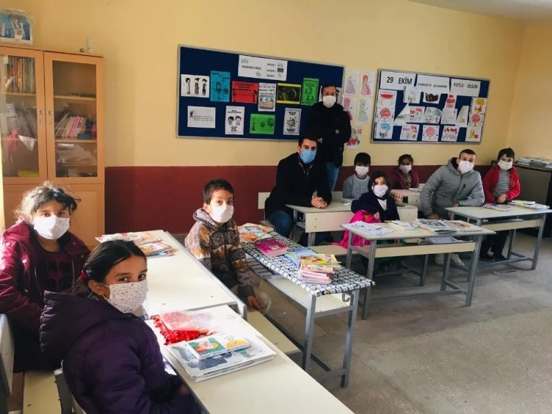 Akif Çelik’in anısına kütüphane
