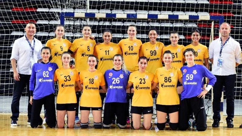 Paşanın melekleri grup lideri olarak çeyrek finalde
