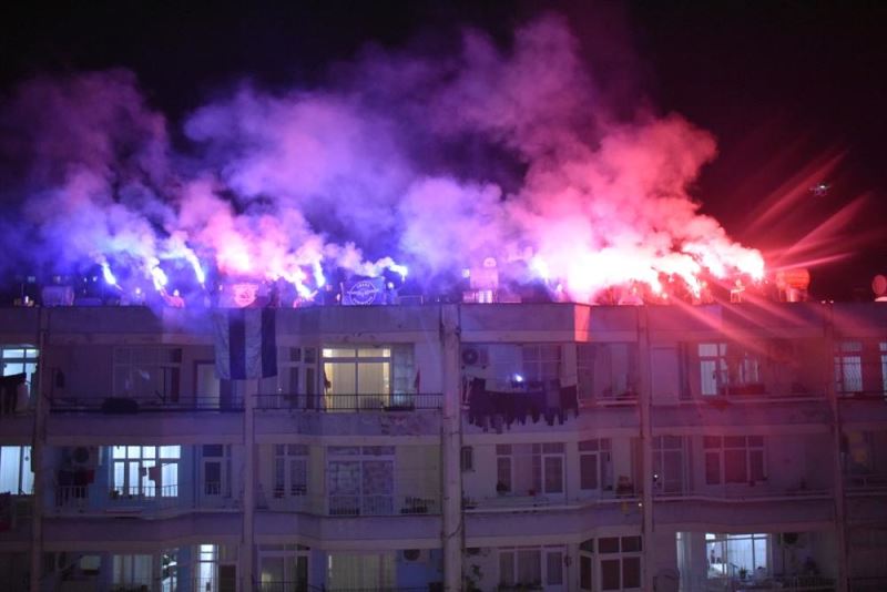 Adana Demirspor taraftarları 80. kuruluş yıl dönümünü evlerinde kutladı