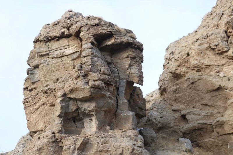 Dört bin yıllık apartmanda insan silueti oluşu
