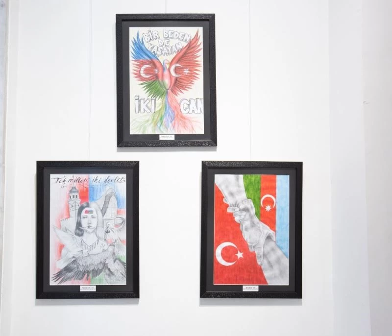 Resimlerle kardeşliğin hikayesi
