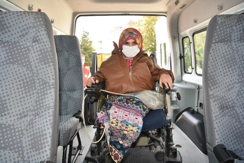 Belediye 10 yıldır engelini aşmasına yardımcı oluyor
