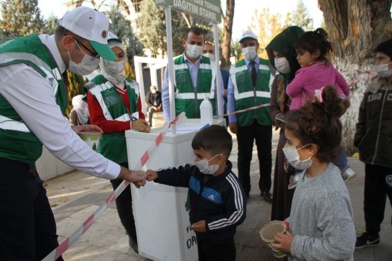 Bismil’de Geleceğe Nefes Tohumları Projesiyle 20 bin kızılçam tohumu dağıtılacak
